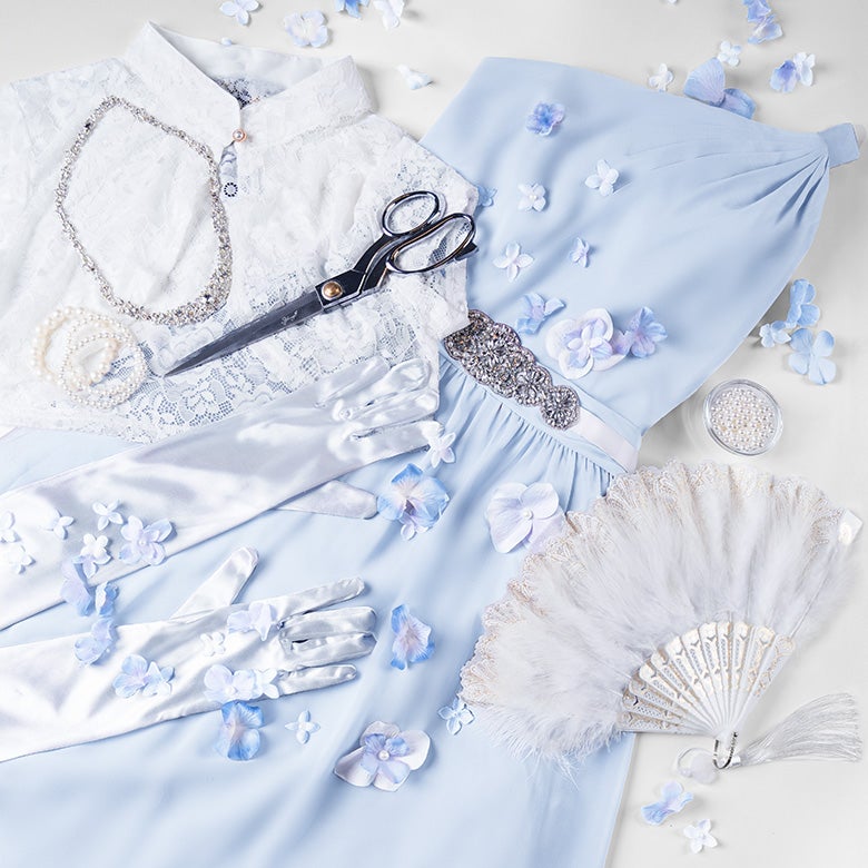 supplies for your diy bridgerton costume